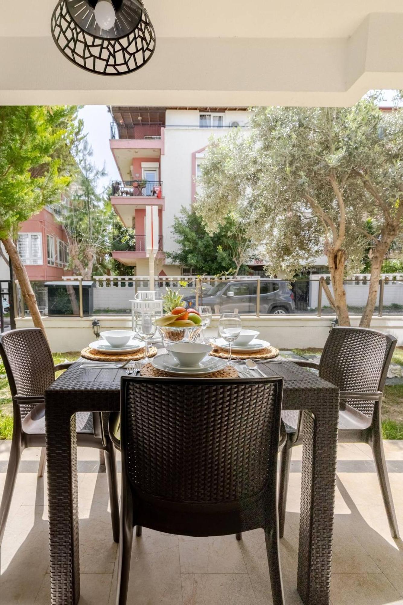 Loi Suite Antalya Luaran gambar